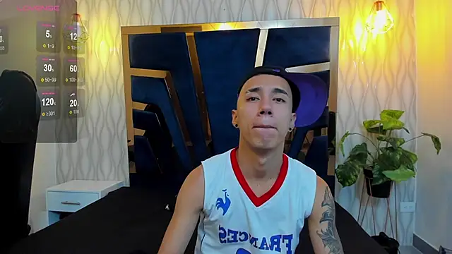 Justin Lakee online show from 10.08.25