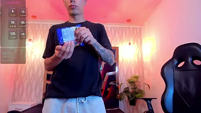 Justin Lakee online show from 10.18.25