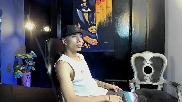 Justin Lakee online show from 10.28.25