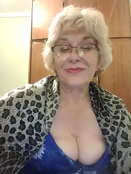 Snapshot of 52MiaLove02 chatting on 10.01.25 52MiaLove02 online show from 10.01.25