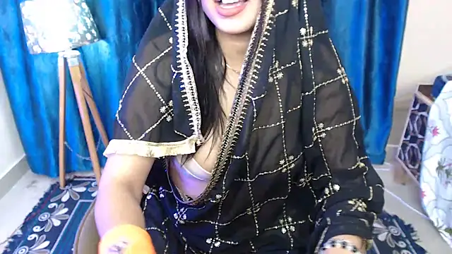 Snapshot of priya-kumari22 chatting on 05.08.26 priya-kumari22 online show from 05.08.26