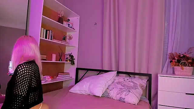 ErinBissonnette online show from 03.28.26