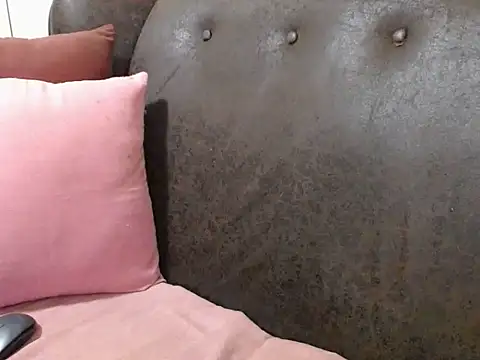 bustylaura4u online show from 03.19.26