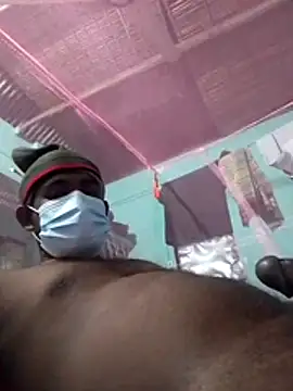 Snapshot of bappyandbanulove chatting on 11.10.25 bappyandbanulove online show from 11.10.25