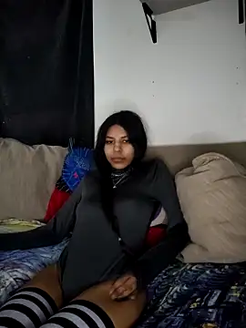 Sum1sDahtr online show from 10.04.25