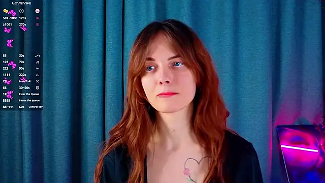 LisaDrake online show from 10.19.25