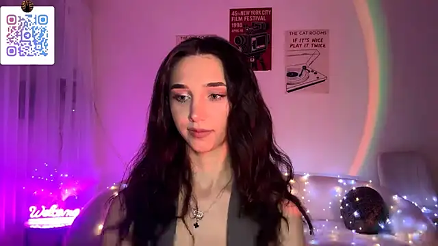 LinaMour online show from 03.29.26