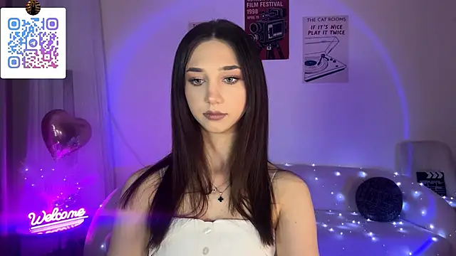 LinaMour online show from 05.24.26