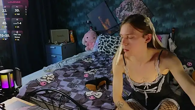 artass2 online show from 10.15.25