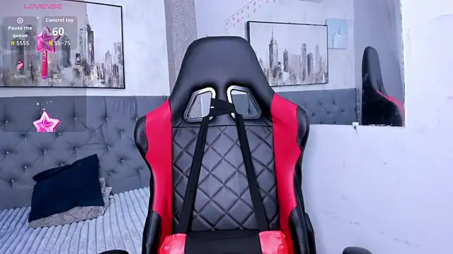 Snapshot of alissa_grace chatting on 10.12.25 alissa grace online show from 10.12.25