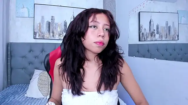 Snapshot of alissa_grace chatting on 10.25.25 alissa grace online show from 10.25.25