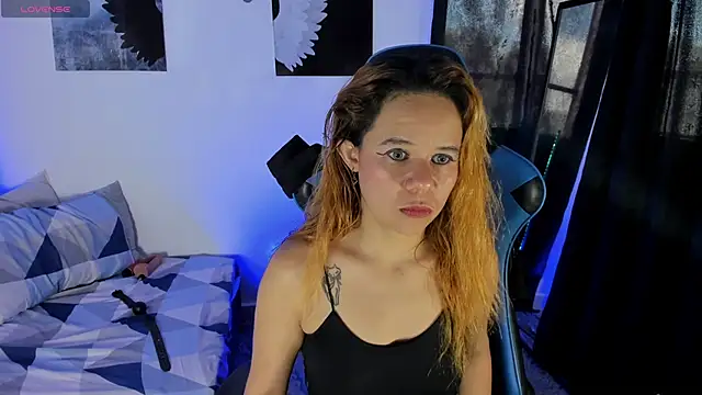 Snapshot of agatha_walter_ chatting on 10.22.25 agatha walter online show from 10.22.25