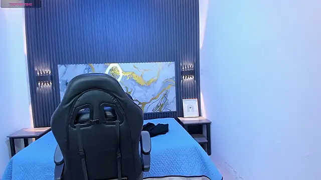 SantiagoRusso18 online show from 03.03.26