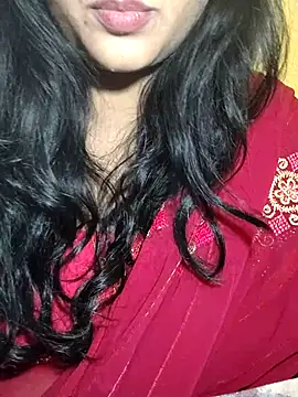 Snapshot of Angel0731 chatting on 12.13.25 Angel0731 online show from 12.13.25