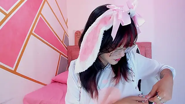 Lucy boobss online show from 03.03.26