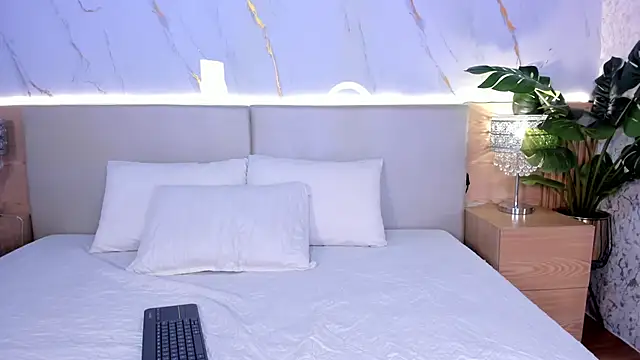 alison harper19 online show from 09.26.25