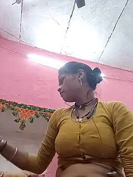 Manvi tyagi online show from 10.24.25