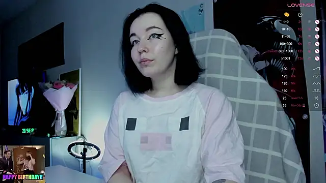 MargarettRose online show from 02.04.26