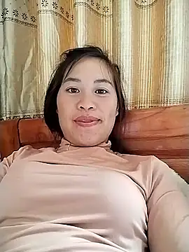 Snapshot of tuyetnhi-00 chatting on 11.01.25 tuyetnhi-00 online show from 11.01.25