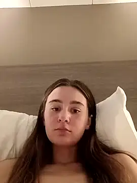 Snapshot of freakylittlebitch69 chatting on 09.12.25 freakylittlebitch69 online show from 09.12.25