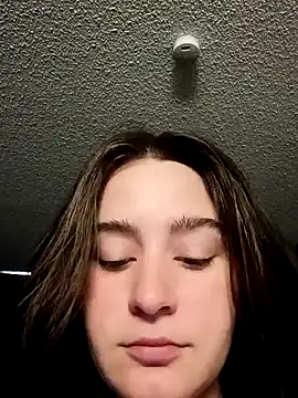 Snapshot of freakylittlebitch69 chatting on 10.01.25 freakylittlebitch69 online show from 10.01.25