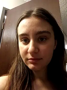 Snapshot of freakylittlebitch69 chatting on 10.03.25 freakylittlebitch69 online show from 10.03.25