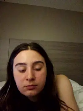 Snapshot of freakylittlebitch69 chatting on 10.10.25 freakylittlebitch69 online show from 10.10.25