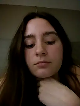 Snapshot of freakylittlebitch69 chatting on 10.14.25 freakylittlebitch69 online show from 10.14.25