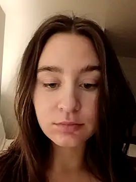 freakylittlebitch69 online show from 11.13.25