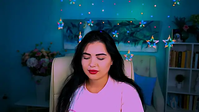 Snapshot of NaomiWilsons chatting on 10.27.25 NaomiWilsons online show from 10.27.25