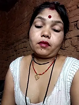 Snapshot of Priya_tyagi chatting on 09.26.25 Priya tyagi online show from 09.26.25