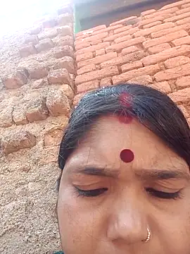 Snapshot of Priya_tyagi chatting on 09.27.25 Priya tyagi online show from 09.27.25