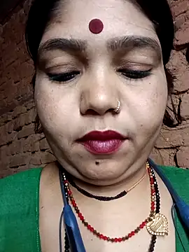 Snapshot of Priya_tyagi chatting on 09.27.25 Priya tyagi online show from 09.27.25