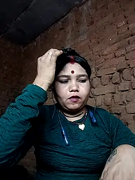 Snapshot of Priya_tyagi chatting on 09.30.25 Priya tyagi online show from 09.30.25