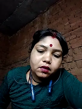 Snapshot of Priya_tyagi chatting on 10.01.25 Priya tyagi online show from 10.01.25