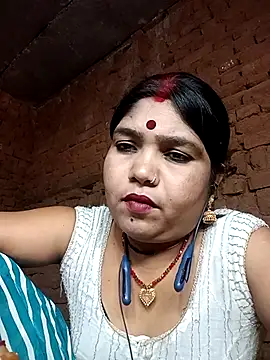 Snapshot of Priya_tyagi chatting on 10.03.25 Priya tyagi online show from 10.03.25