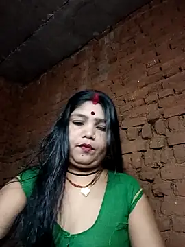 Snapshot of Priya_tyagi chatting on 10.04.25 Priya tyagi online show from 10.04.25