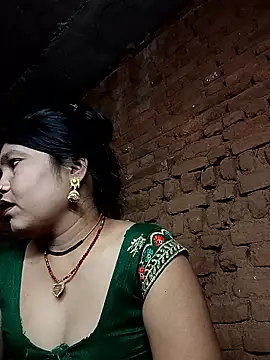 Snapshot of Priya_tyagi chatting on 10.13.25 Priya tyagi online show from 10.13.25