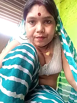 Snapshot of Priya_tyagi chatting on 10.21.25 Priya tyagi online show from 10.21.25