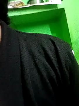 Snapshot of Priya_tyagi chatting on 10.24.25 Priya tyagi online show from 10.24.25