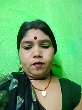 Snapshot of Priya_tyagi chatting on 10.25.25 Priya tyagi online show from 10.25.25
