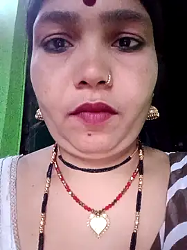 Snapshot of Priya_tyagi chatting on 10.26.25 Priya tyagi online show from 10.26.25