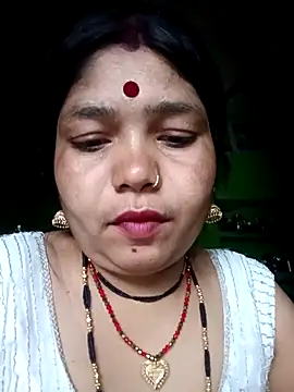 Snapshot of Priya_tyagi chatting on 10.27.25 Priya tyagi online show from 10.27.25