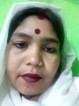 Snapshot of Priya_tyagi chatting on 10.30.25 Priya tyagi online show from 10.30.25