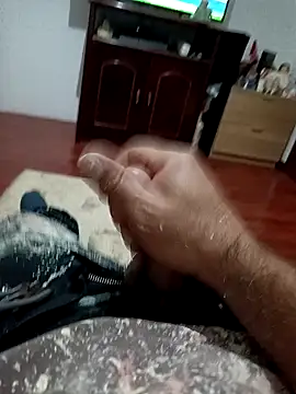 pombagg00 online show from 10.16.25