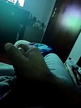 pombagg00 online show from 10.19.25