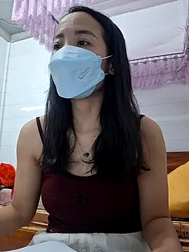 LazdyLy online show from 09.18.25
