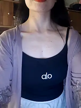 LazdyLy online show from 10.22.25