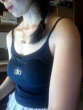 LazdyLy online show from 10.30.25