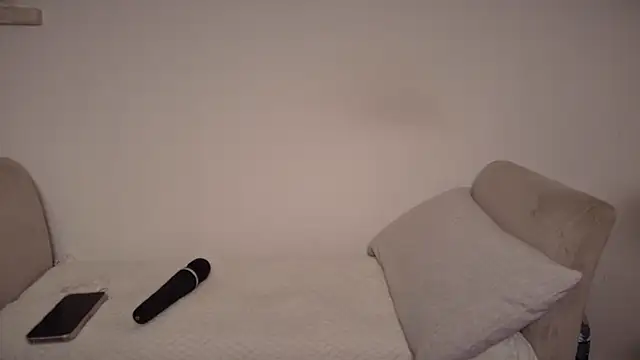 Petite36 online show from 05.22.26